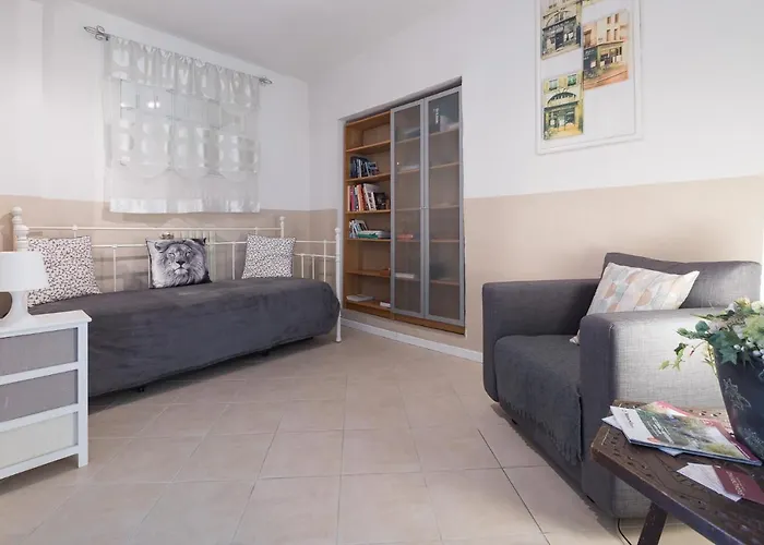 La Colombina Guest house 3*